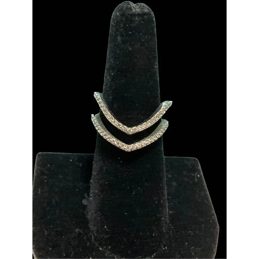Modern CZ ring - Picture 11 of 16